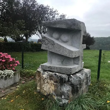 Monsieur Doute Alojamento de Acomodação e Pequeno-almoço 3*